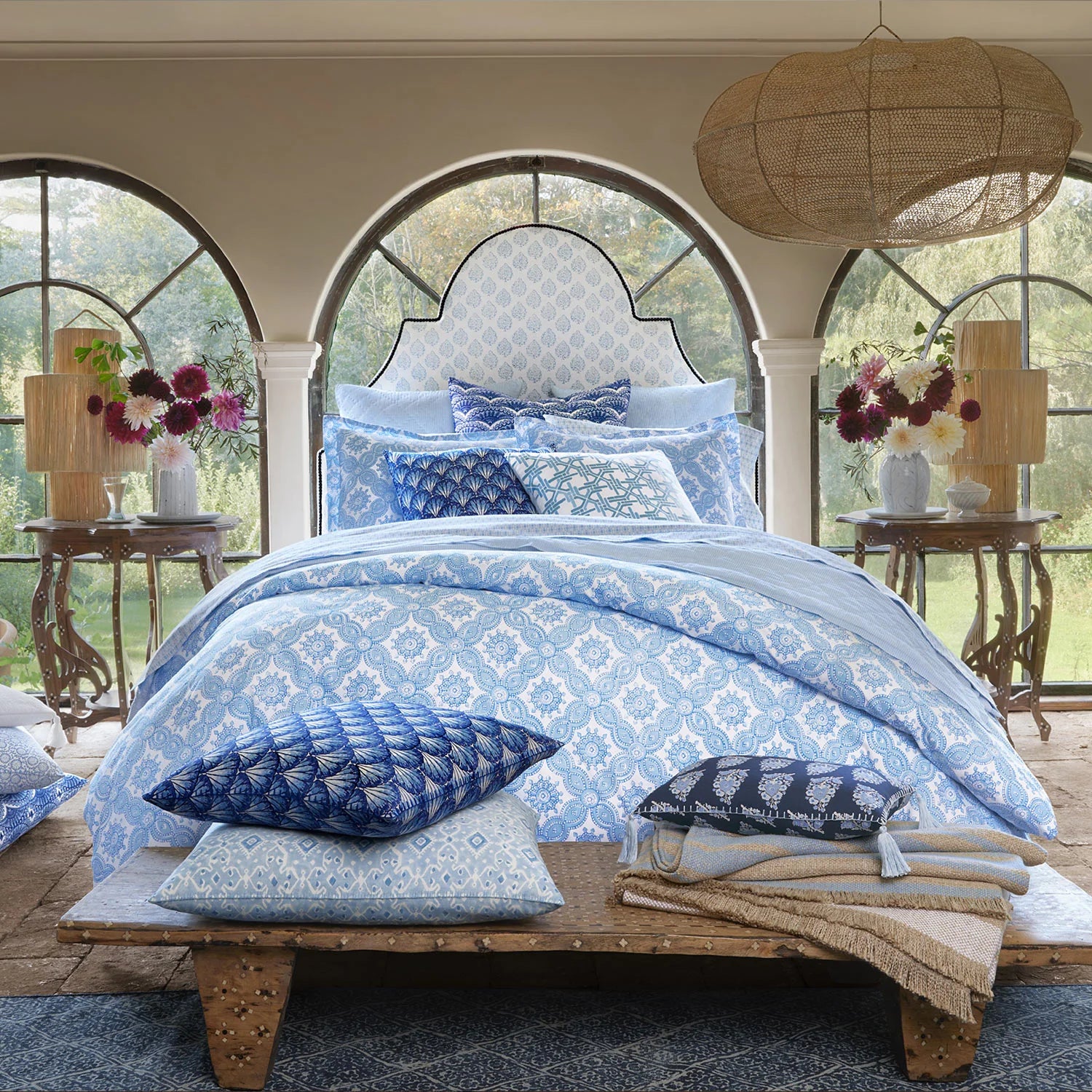 JOHN ROBSHAW Alagan Light Euro Pillow