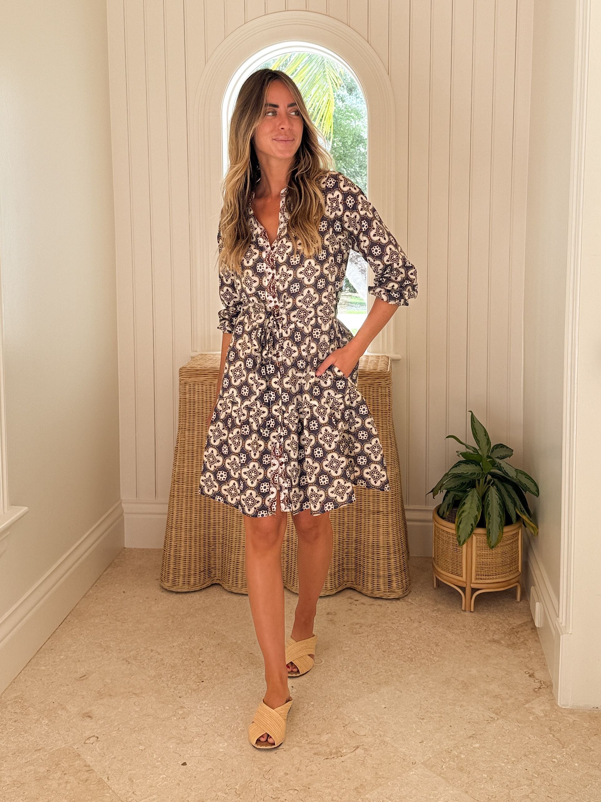 LOLA AUSTRALIA Daisy Boo Mini Dress Starburst Latte
