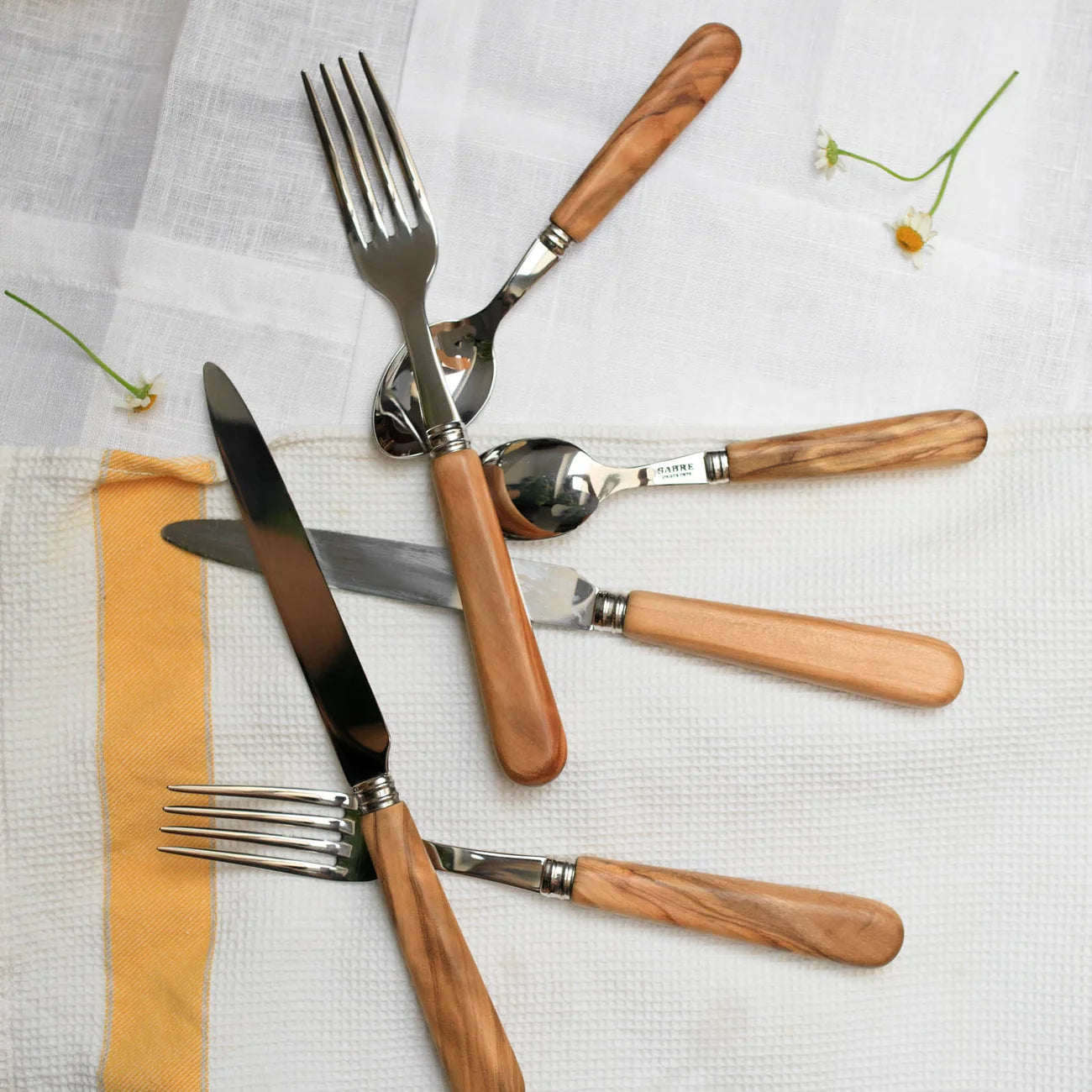 SABRE Lavandou Olive Wood 5 Piece Setting