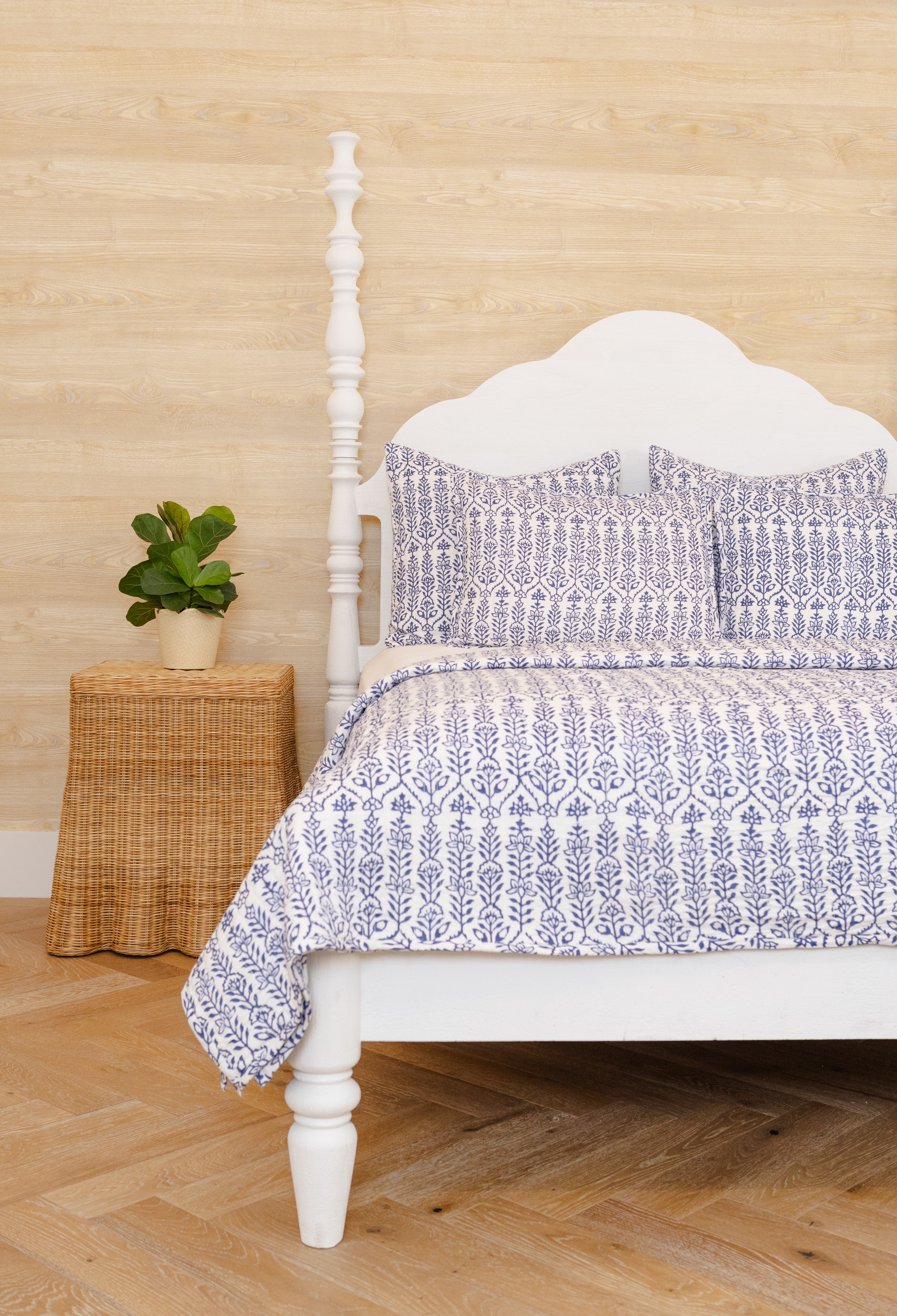 DANA SMALL DESIGNS Quilt Flower Row Marine
