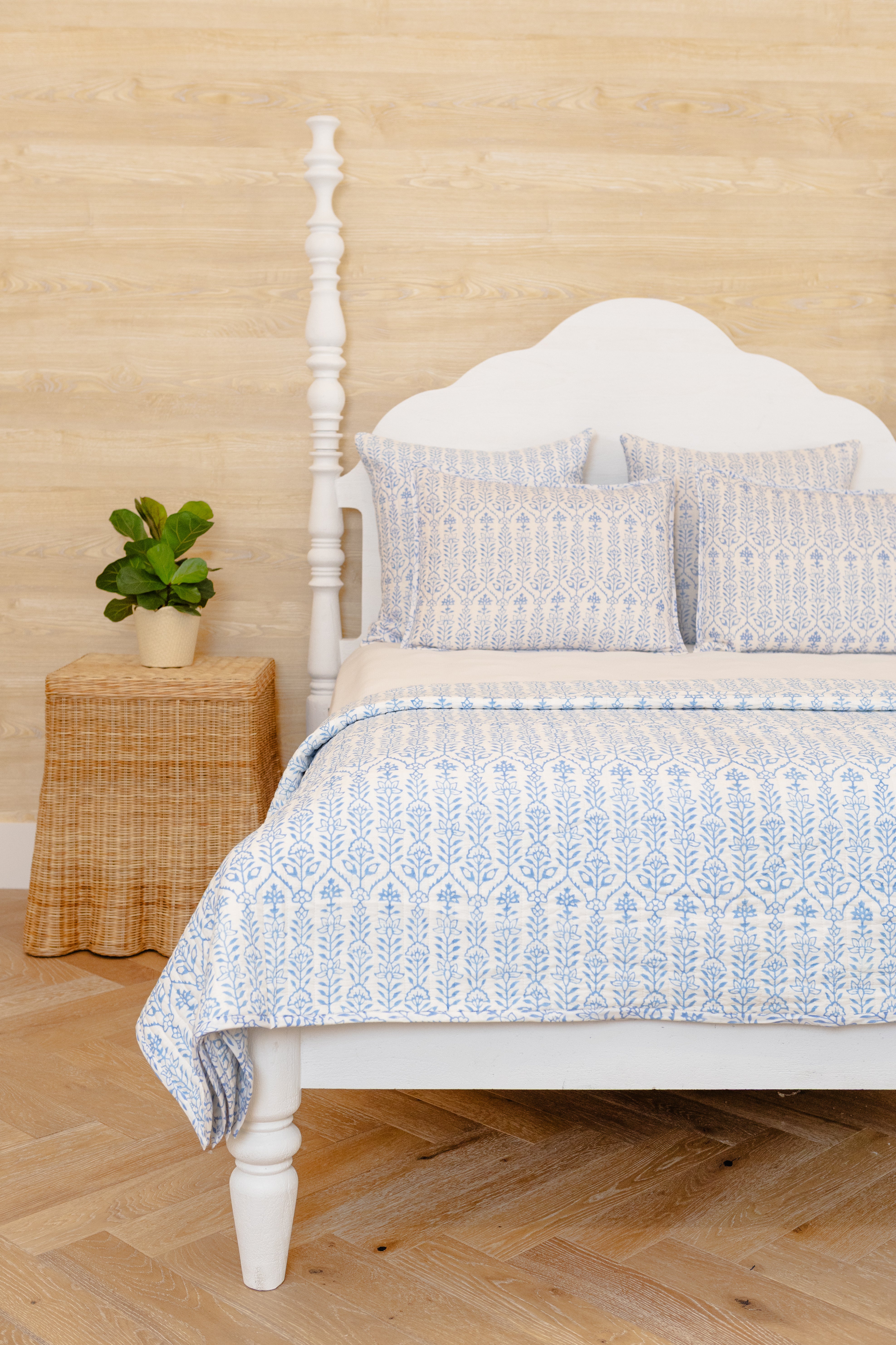 DANA SMALL DESIGNS Sham Flower Row Matilda's Blue
