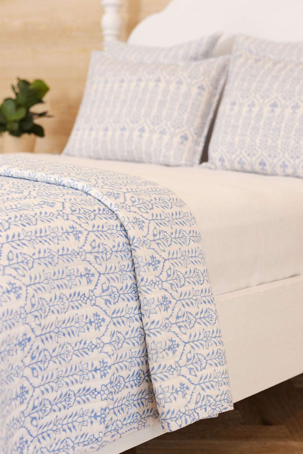 DANA SMALL DESIGNS Sham Flower Row Matilda's Blue