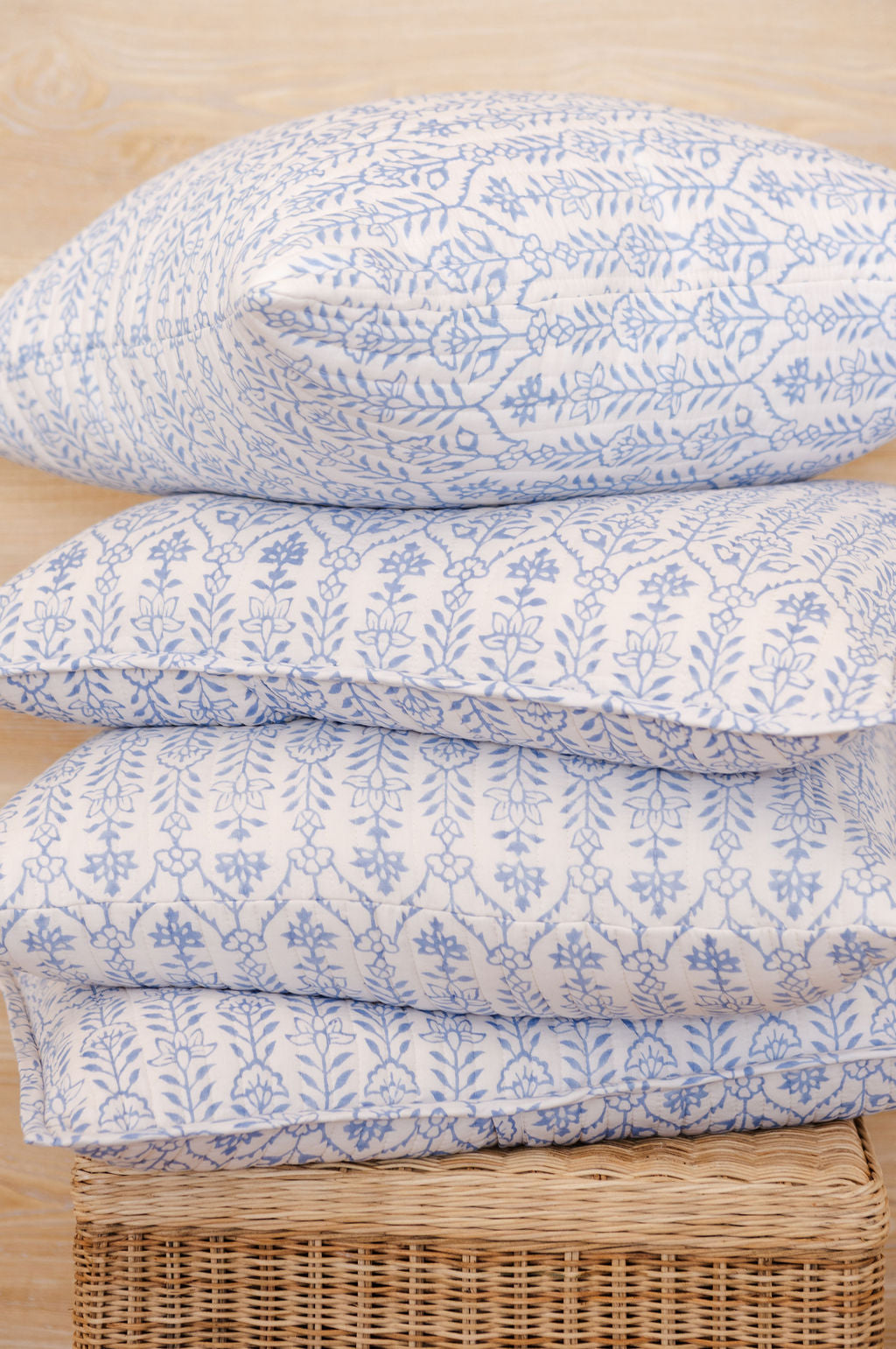 DANA SMALL DESIGNS Sham Flower Row Matilda's Blue