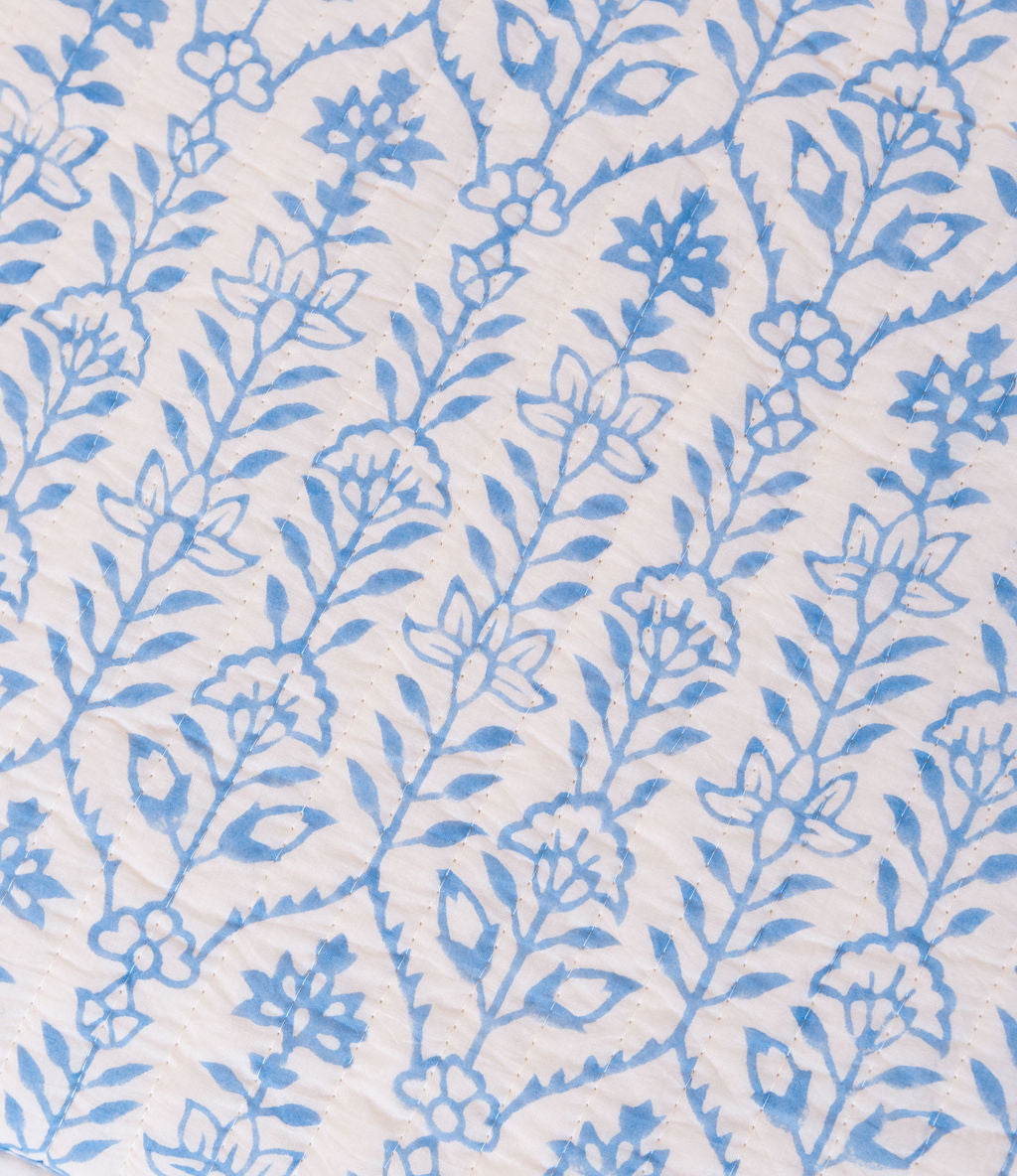 DANA SMALL DESIGNS Sham Flower Row Matilda's Blue