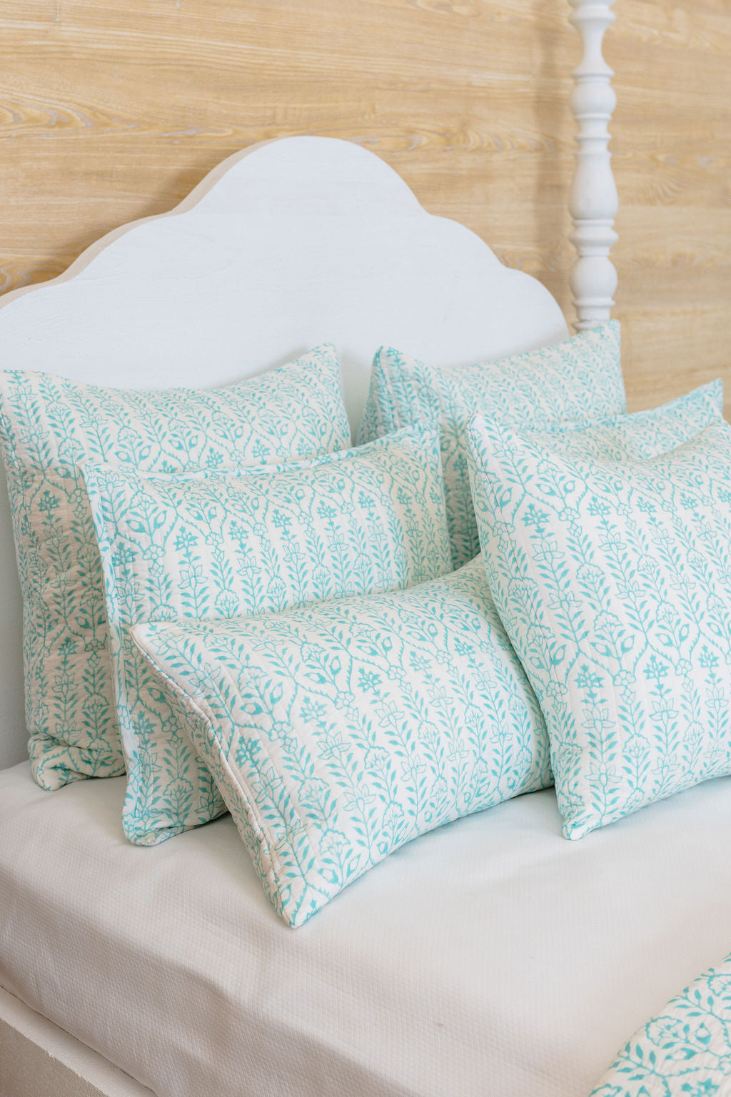 DANA SMALL DESIGNS Throw Pillow Flower Row Pool