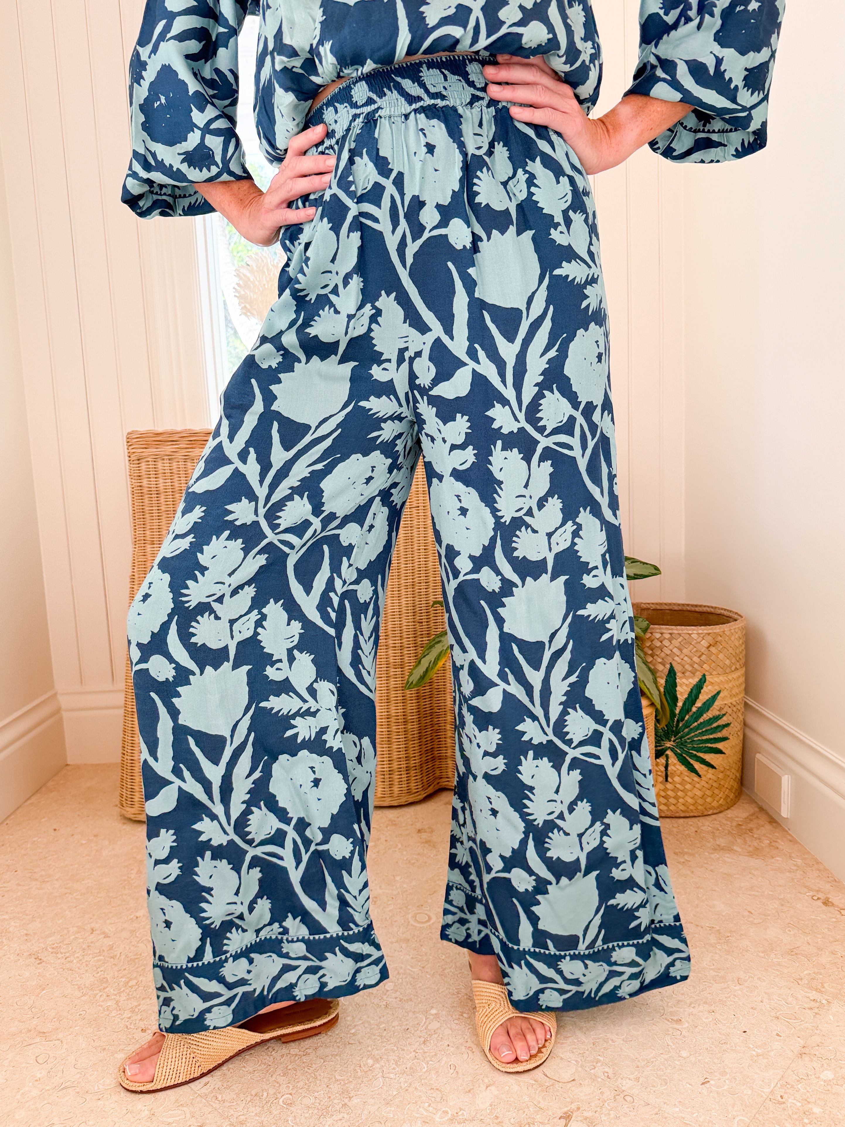 OMIKA Paige Pant Lolita Harbour