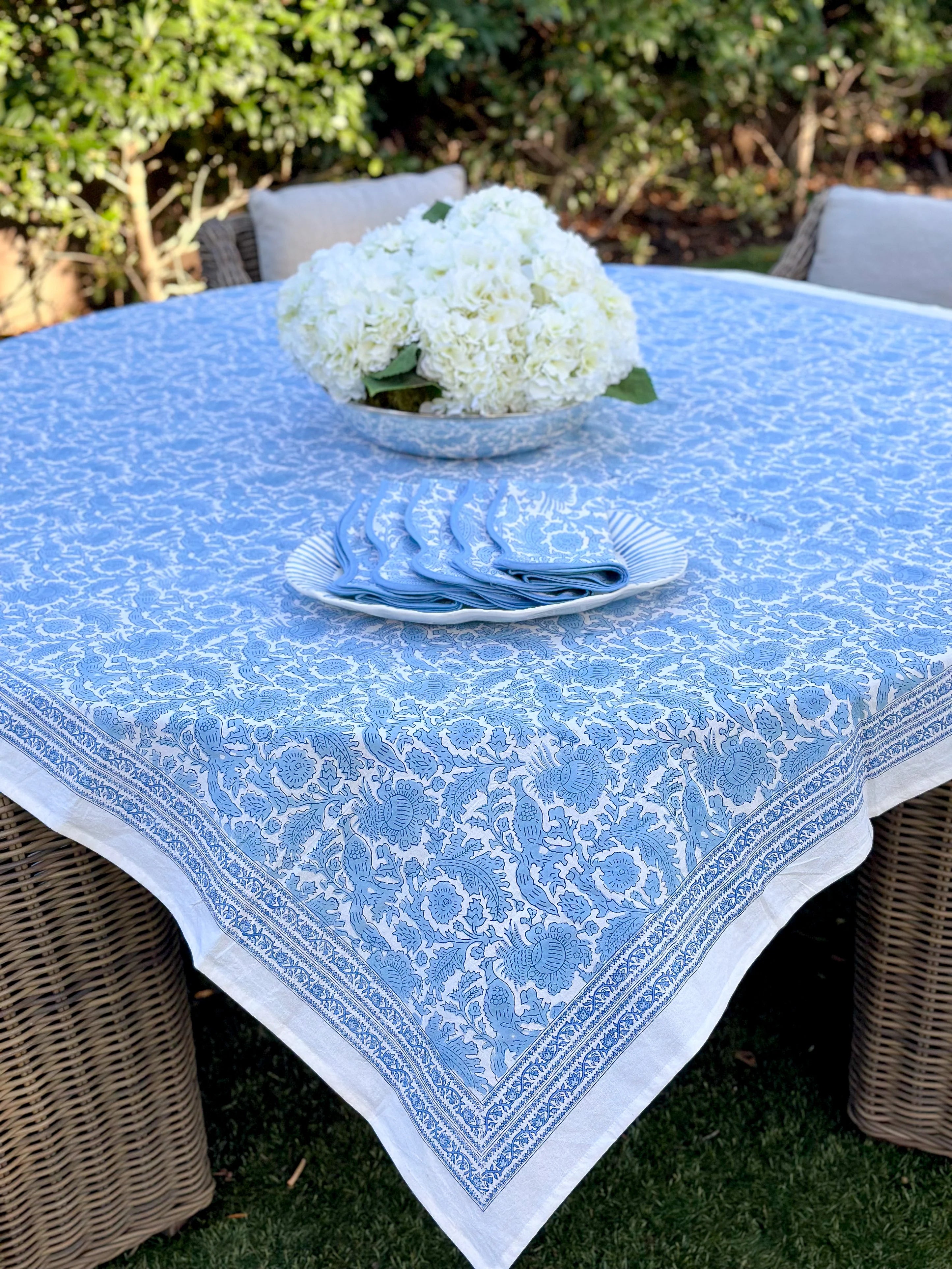 Light Blue Bird Tablecloth Rectangle-72" x 135"