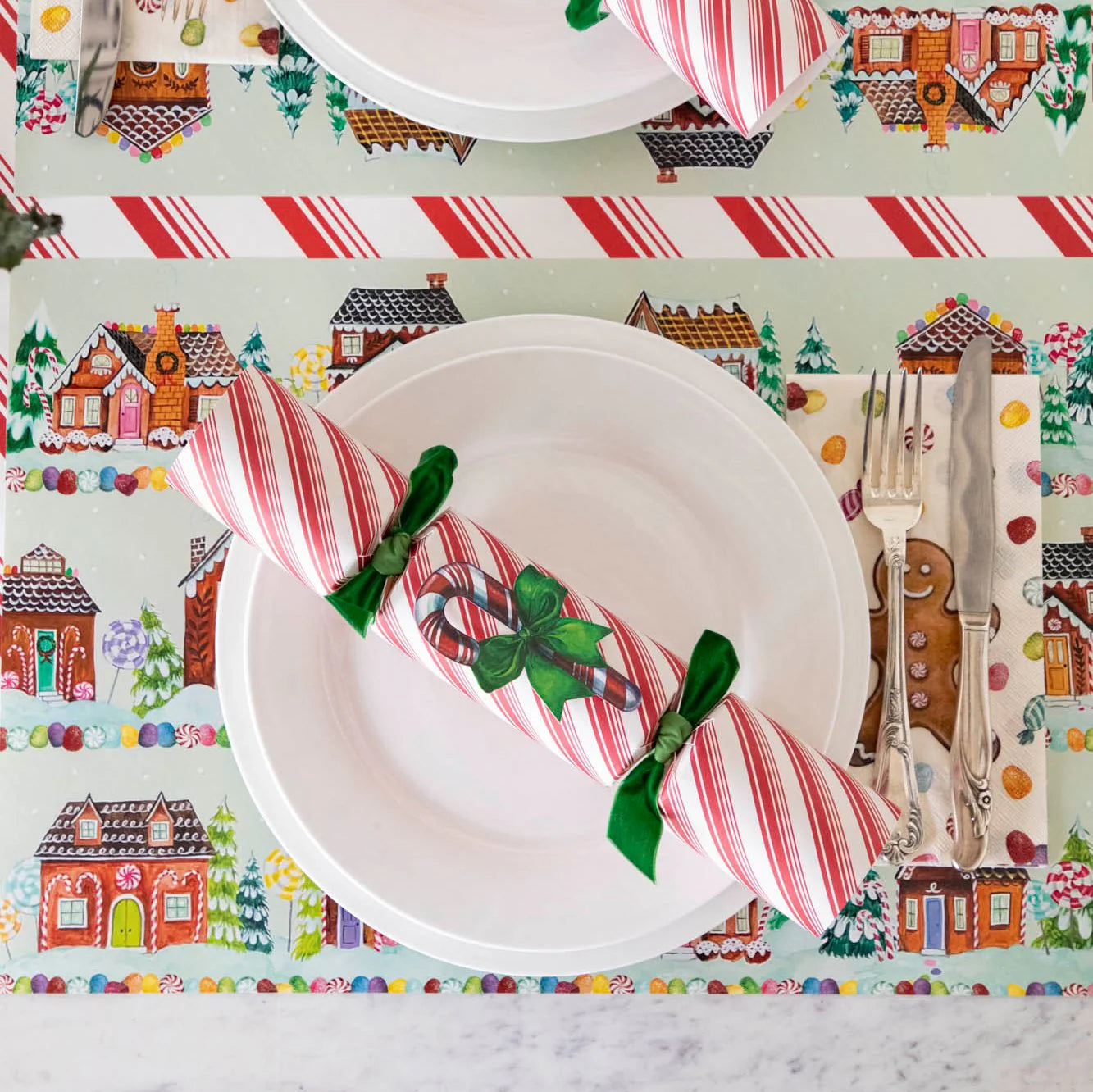 Candy Cane Crackers