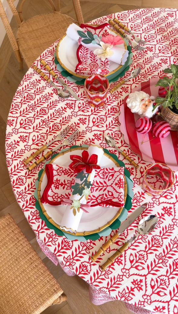 DANA SMALL DESIGNS Round Tablecloth 100" Flower Row Berry