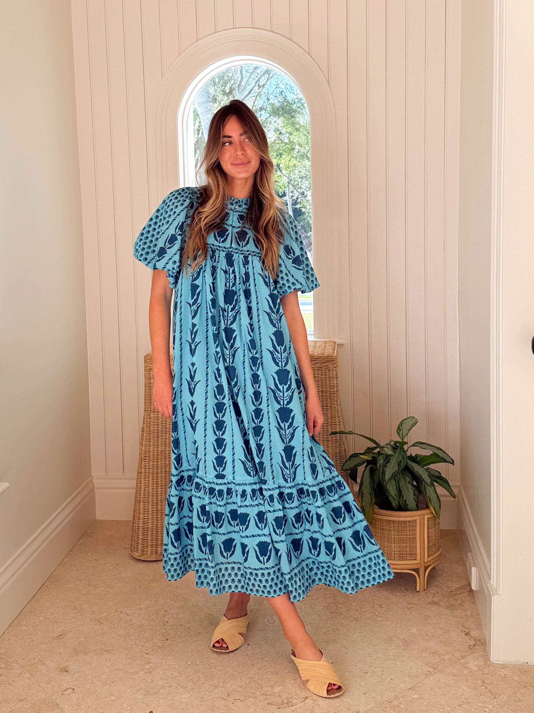 OMIKA Wren Midi Dress Pali Coast – Matilda's Life Style
