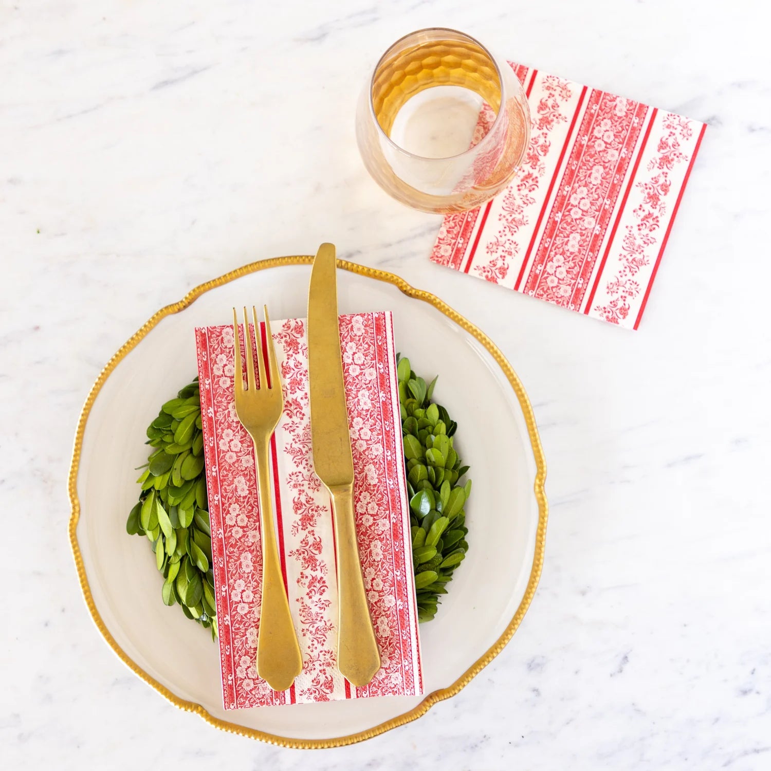 Red Burleigh Stripe Guest Napkins- Set/16