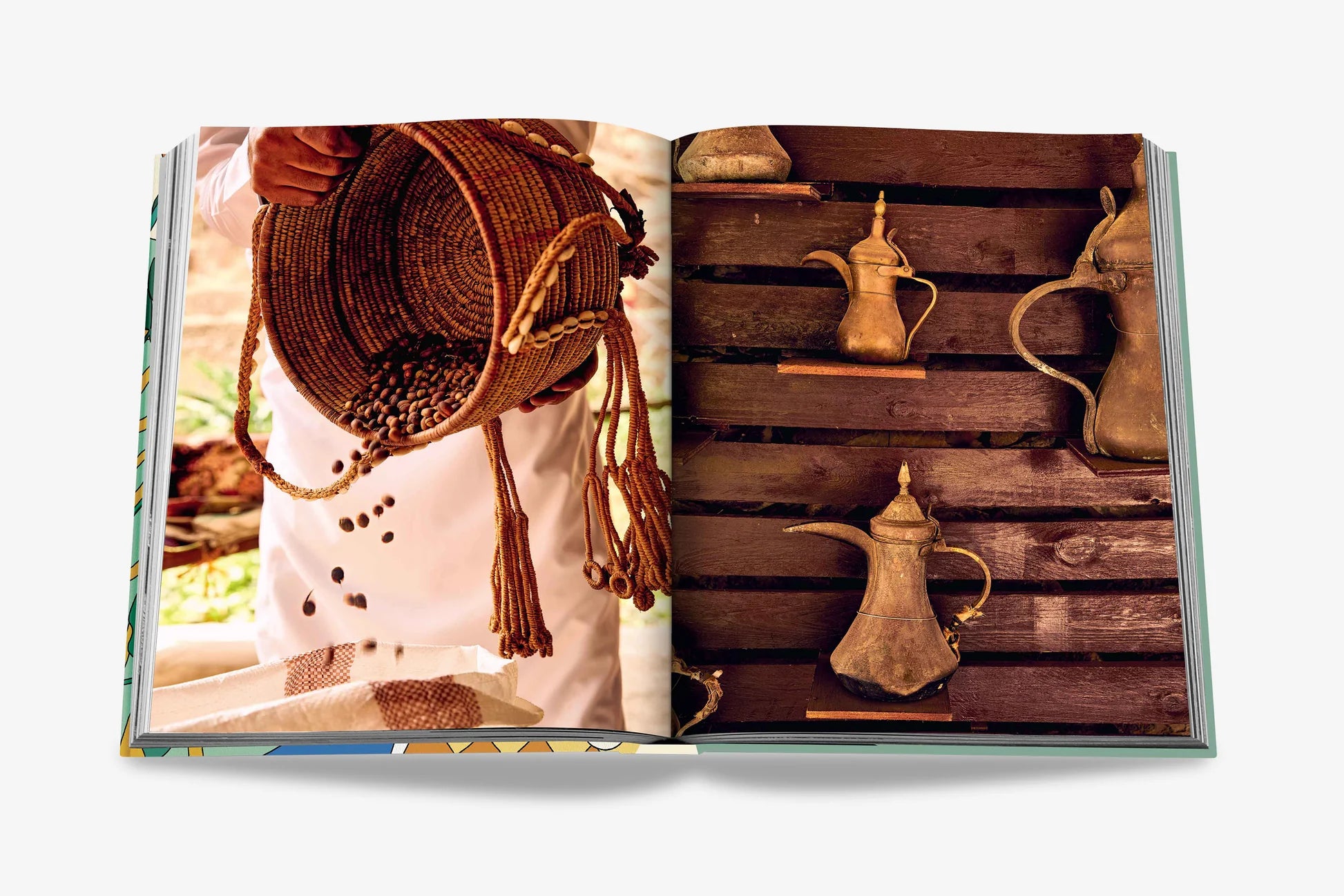 Saudi Coffee: The Culture of Hospitality