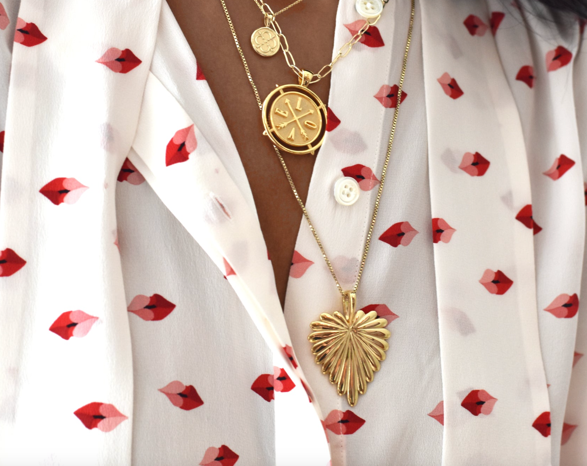 JANE WIN Love Full Heart Pendant