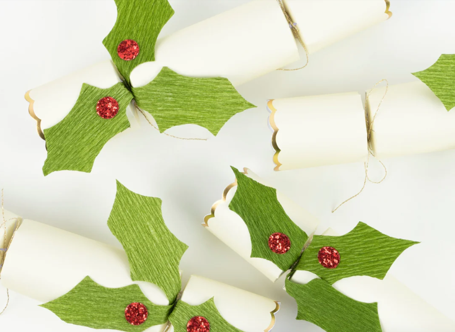 Holly Christmas Crackers