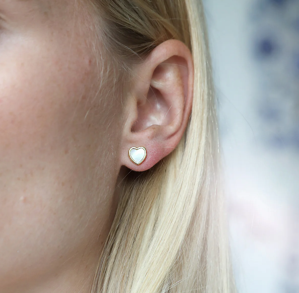 ASHA Petite Heart Stud MOP