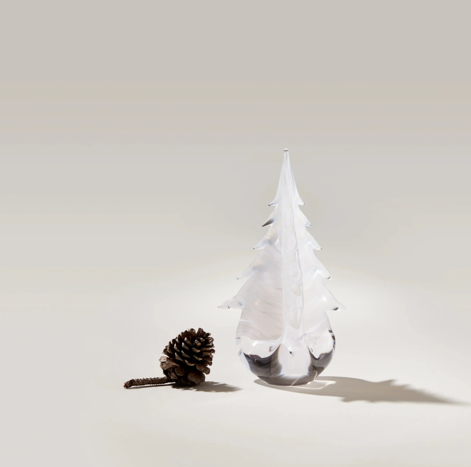 SIMON PEARCE Snowdrift Evergreen 10 Inch