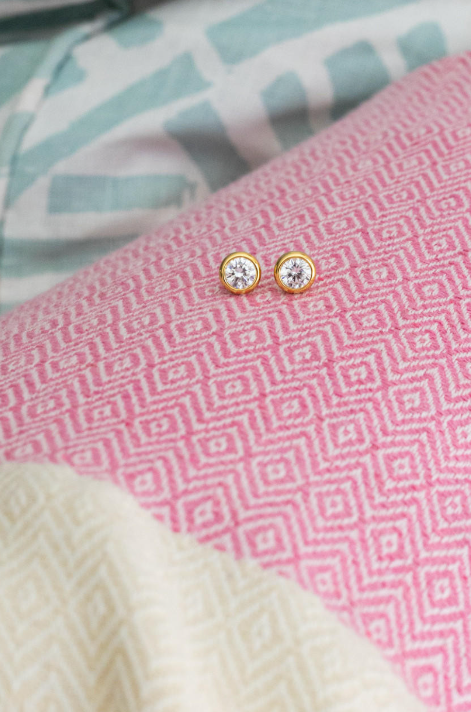 LISI LERCH Baby Bezel Stud Gold