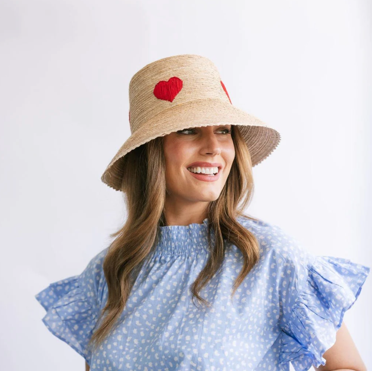 SUNSHINE TIENDA Heart Bucket Hat