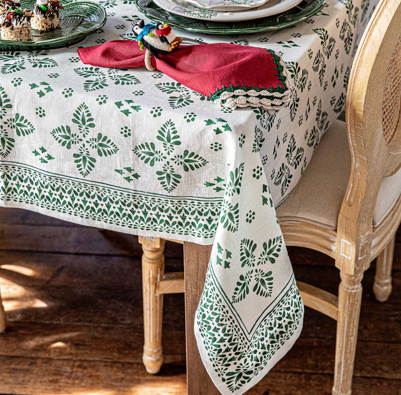 JULISKA Iberian Border Tablecloth Evergreen