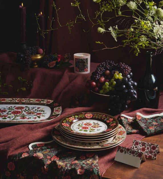 RIFLE PAPER CO. Gracie Porcelain Dinner Plate Set