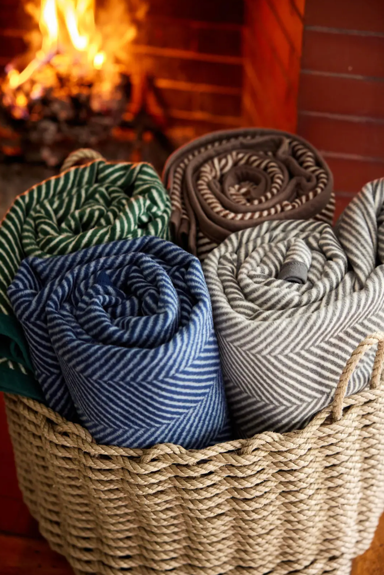 CHAPPY WRAP Harborview Herringbone Navy Original