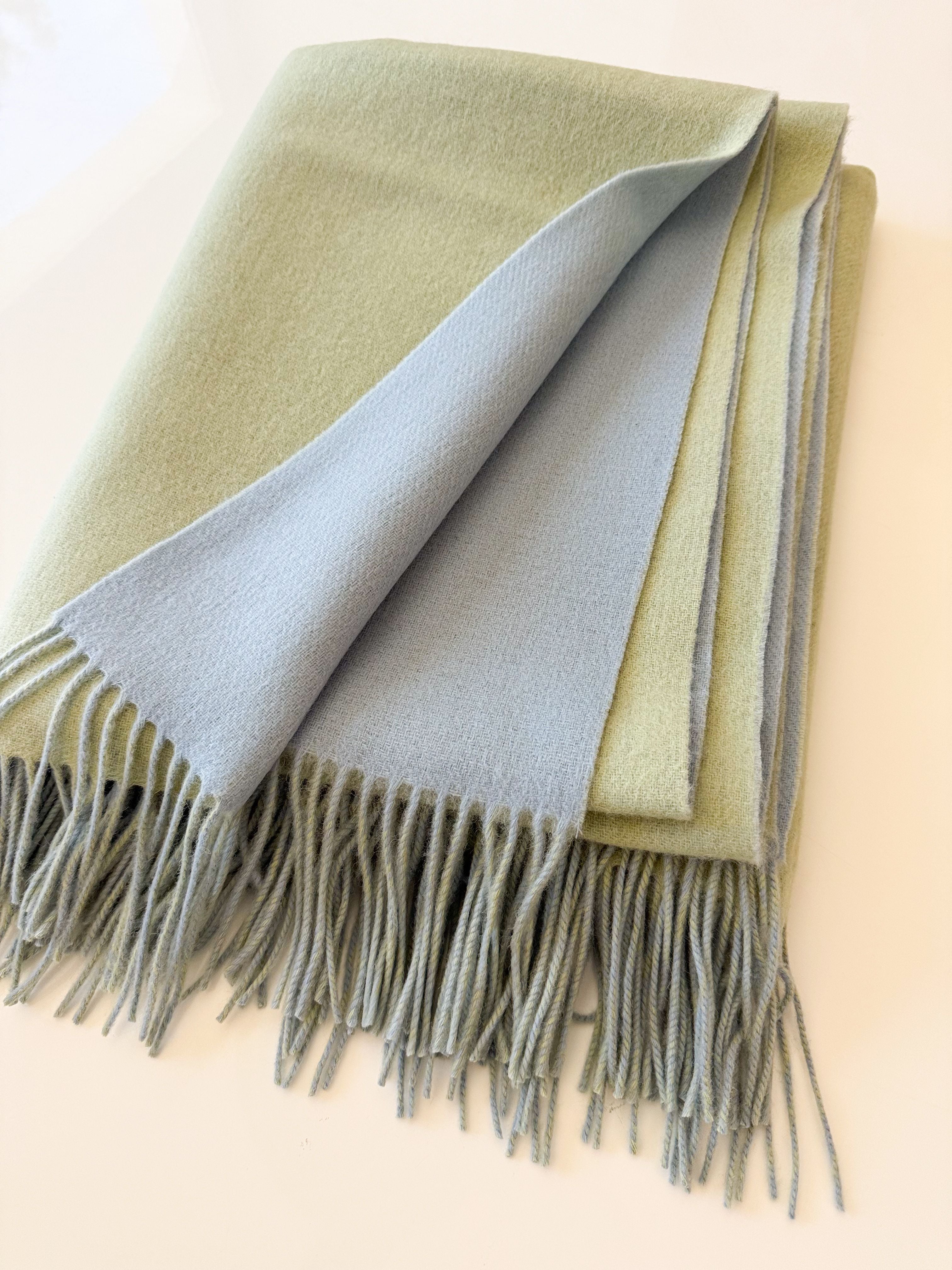 Double Face Classic Woven Throw Sea Glass