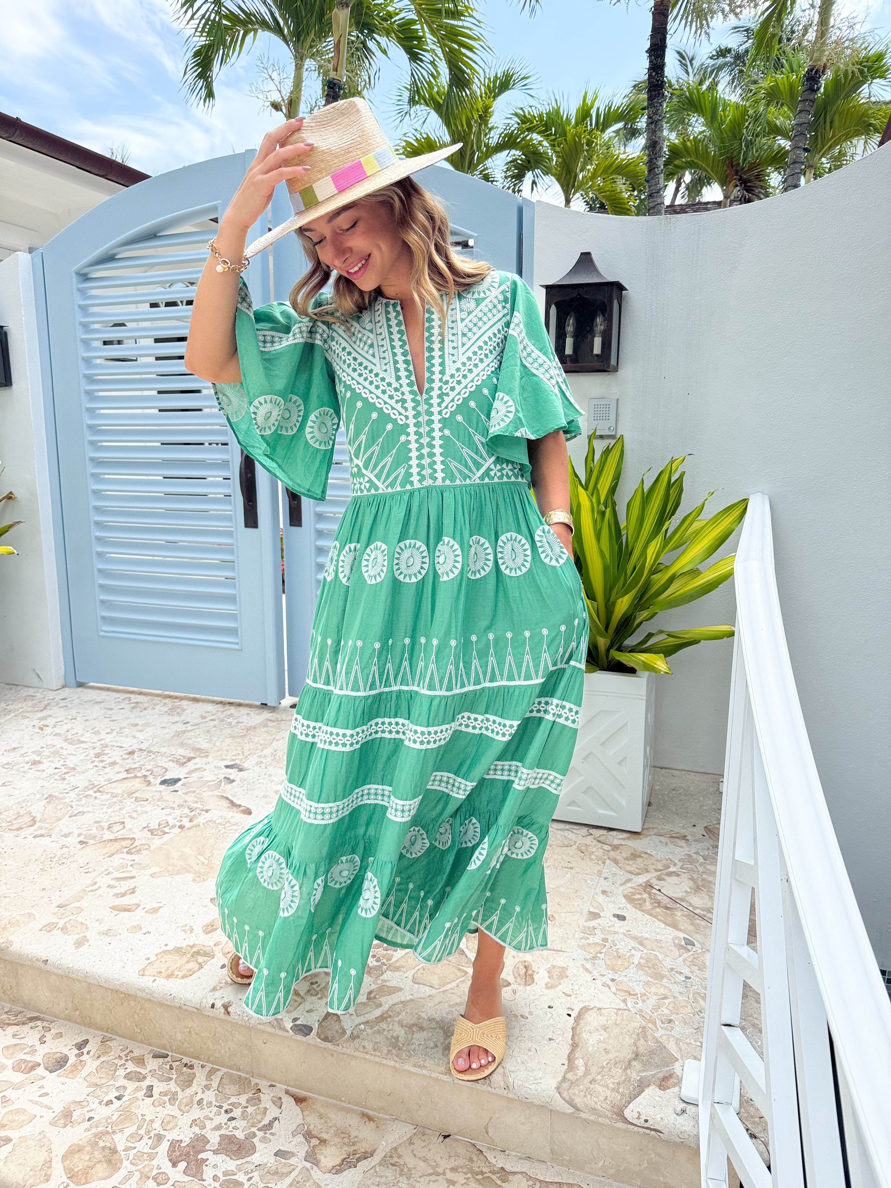 OLIPHANT Flirty V-Neck Maxi Soleil Sage