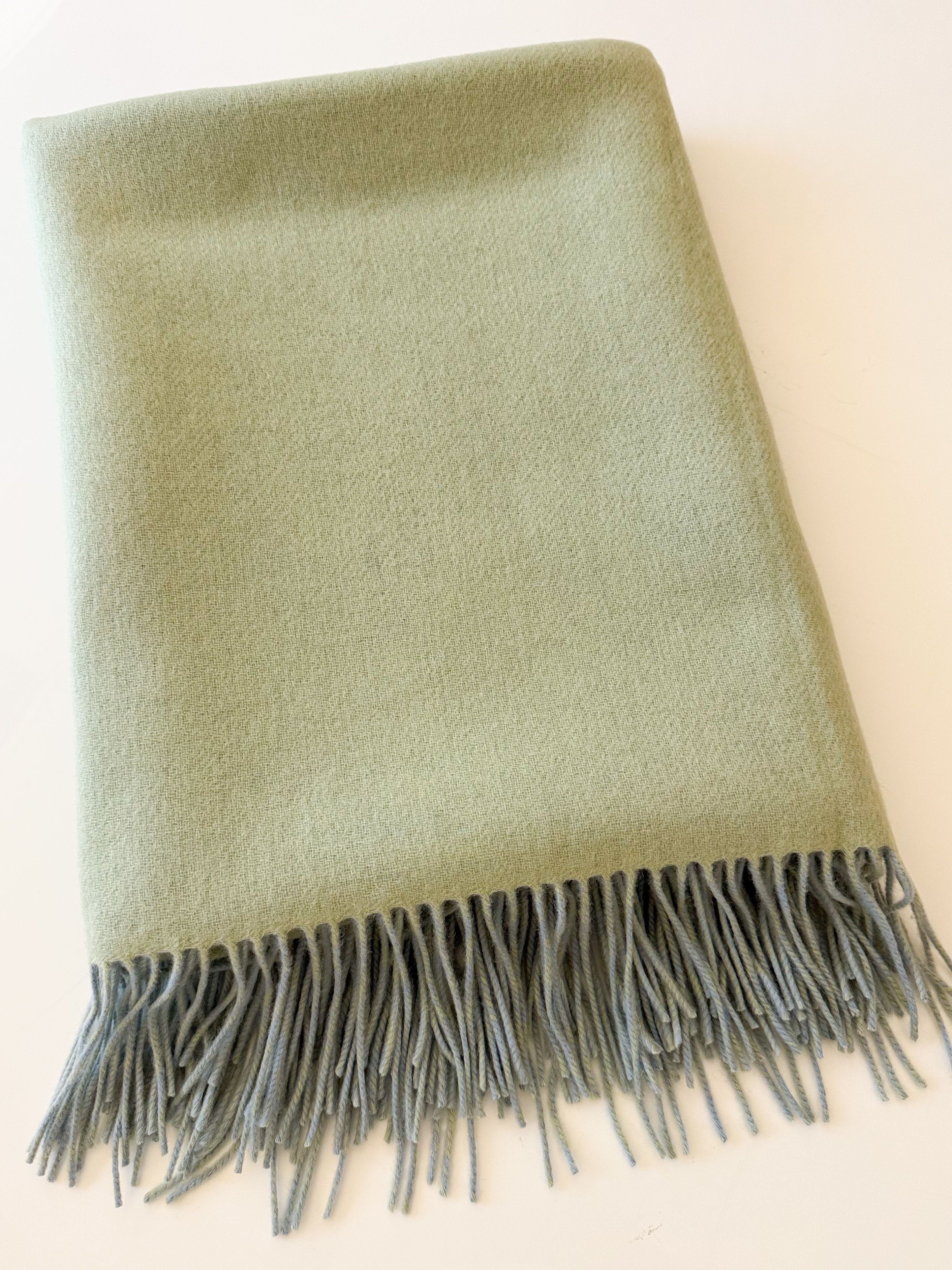 Double Face Classic Woven Throw Sea Glass