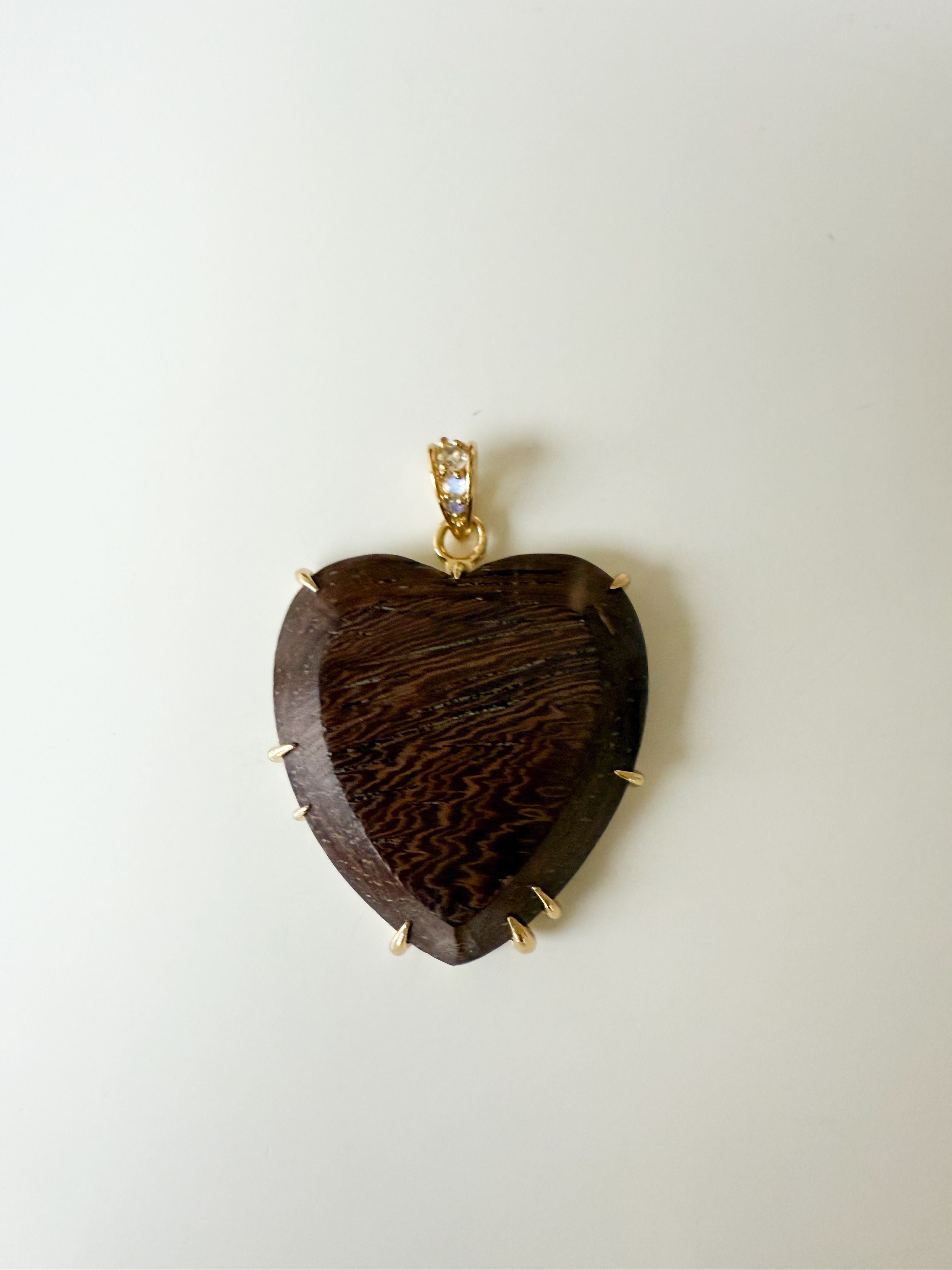 JANE WIN LOVE Jumbo Wood Heart Pendant