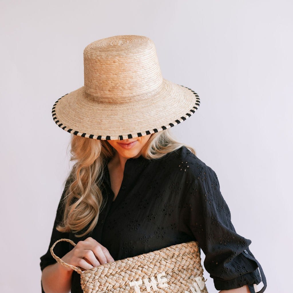 SUNSHINE TIENDA Jakeline Bucket Hat