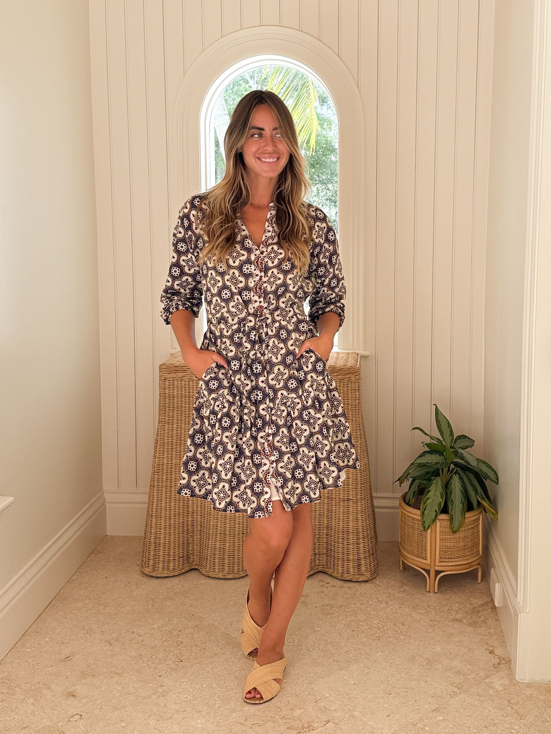 LOLA AUSTRALIA Daisy Boo Mini Dress Starburst Latte