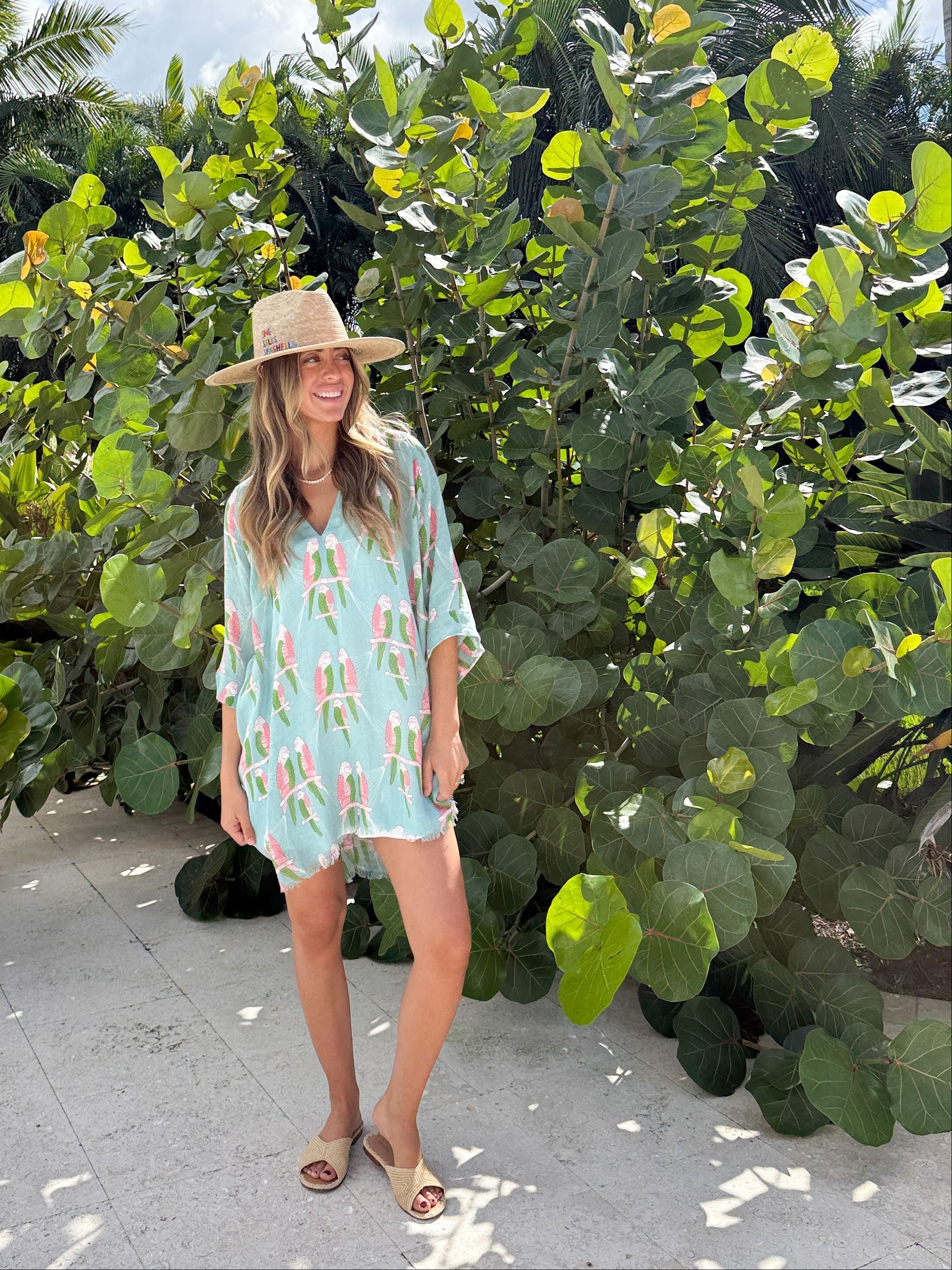 FEATHER &amp; FIND Lamula Kaftan Peaceful Birds