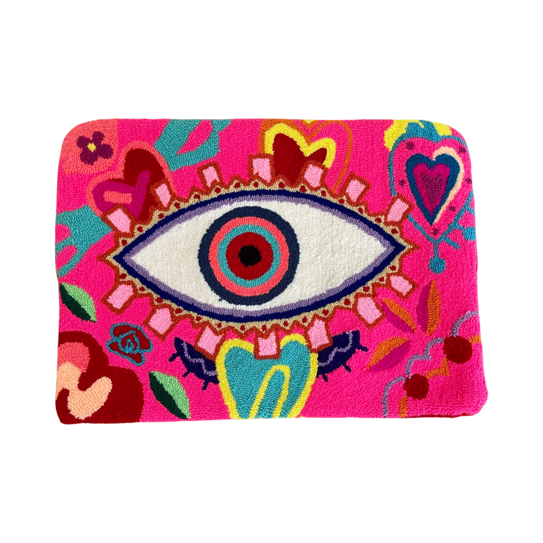 LE POM POM Pink Eye iPad Case