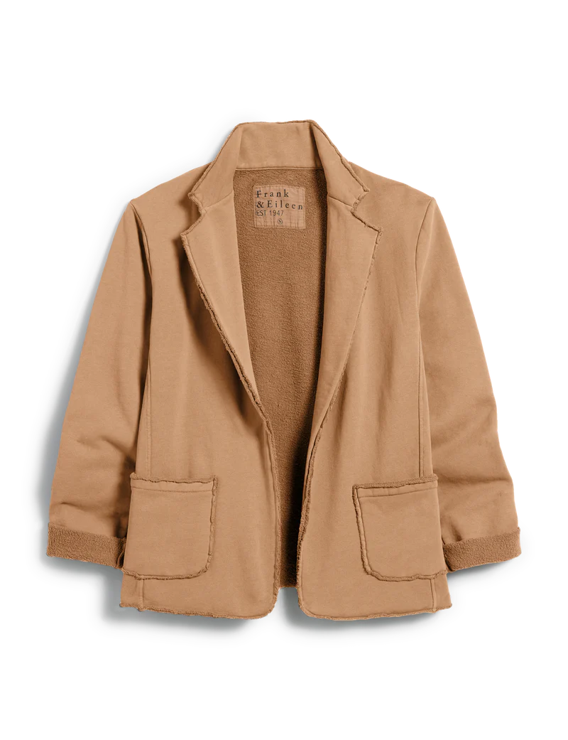 FRANK &amp; EILEEN Dublin Blazer Camel Fleece