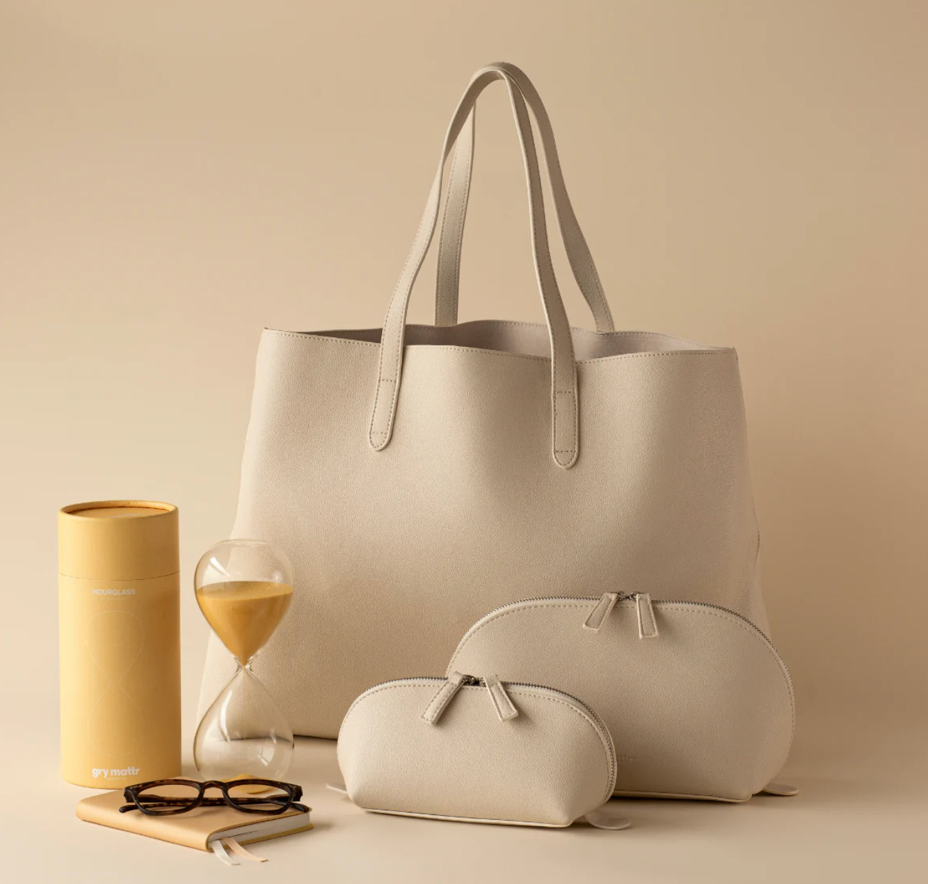 Vegan Leather Domed Pouch Small Cream