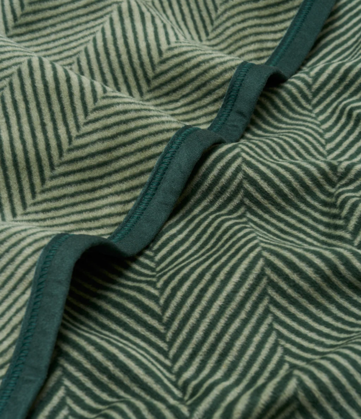 CHAPPYWRAP Harborview Herringbone Forest Green Blanket