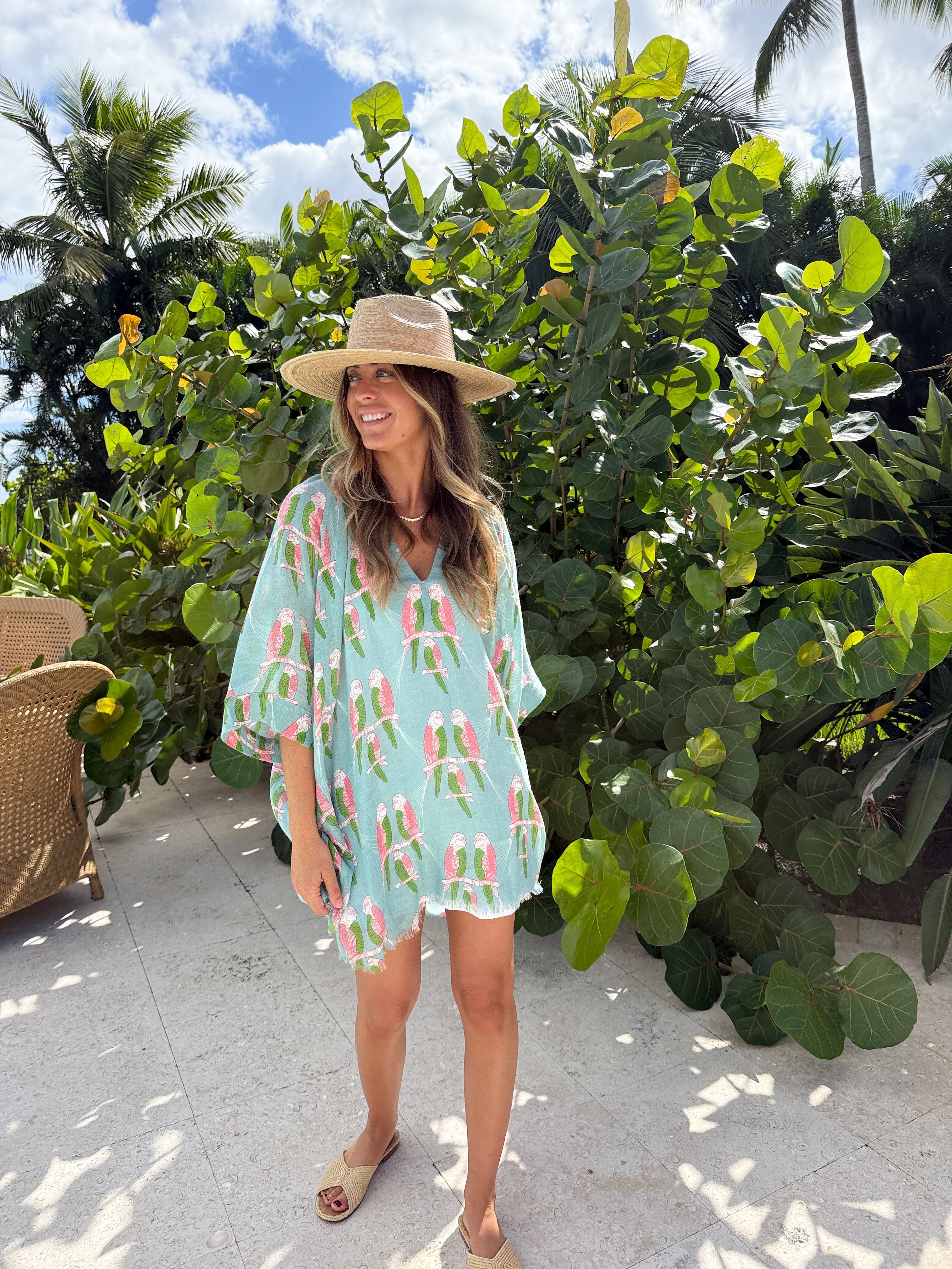 FEATHER &amp; FIND Lamula Kaftan Peaceful Birds