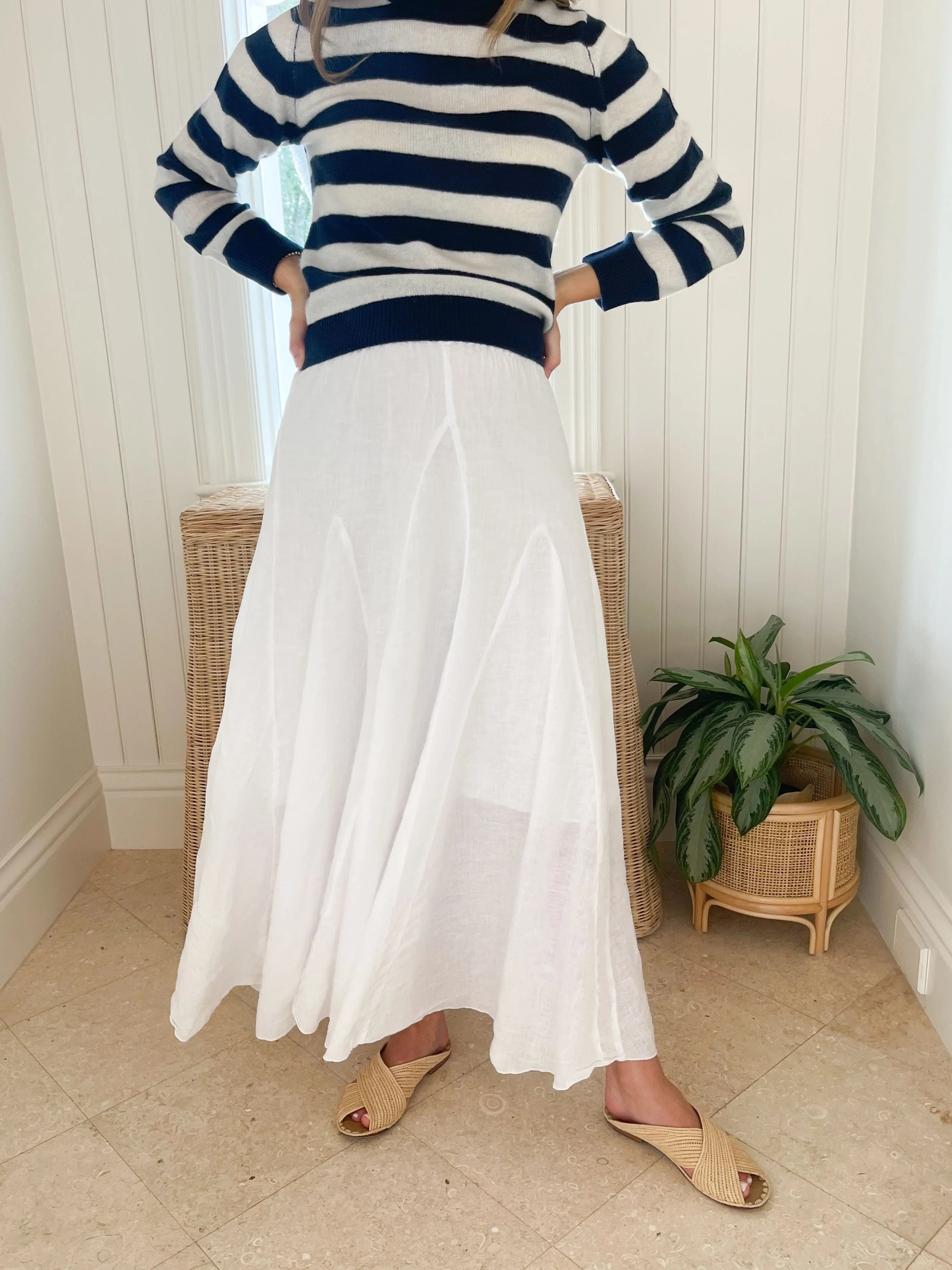 LLEA BLUE Zoey Skirt White – Matilda's Life Style
