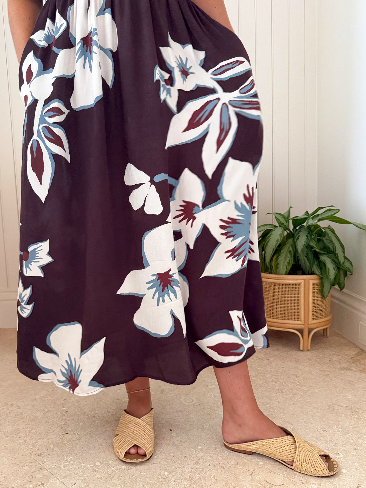 OMIKA Kira Midi Dress Adrienne Ganache