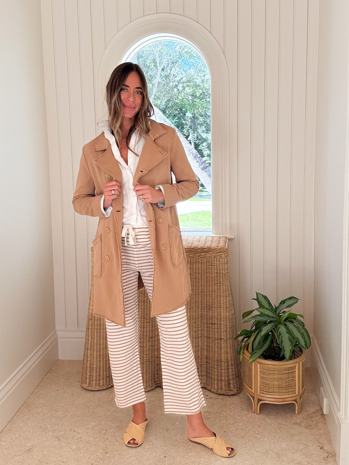 FRANK &amp; EILEEN Belfast Sweatshirt Trench Coat Camel